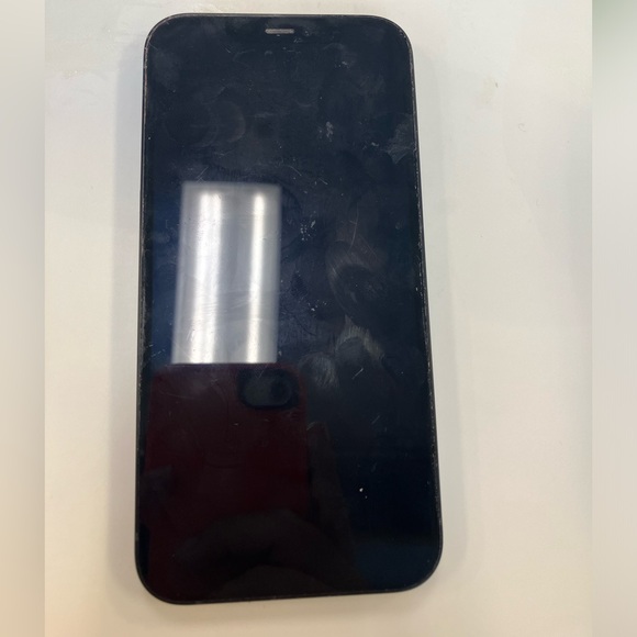 iPhone 12 unlocked (flawless condition)